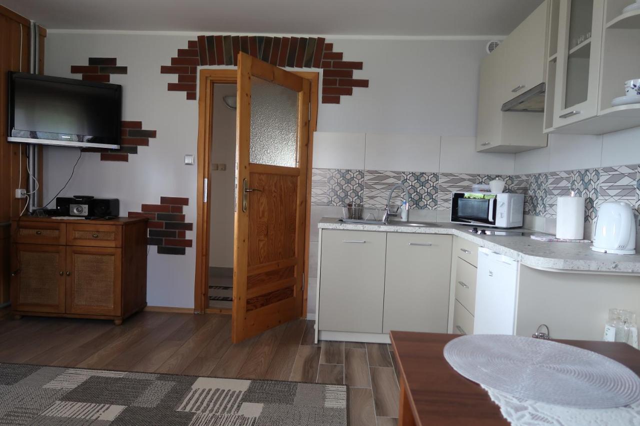 Apartamenty- Mieszkania Wakacyjne Czarna Gora Bagian luar foto