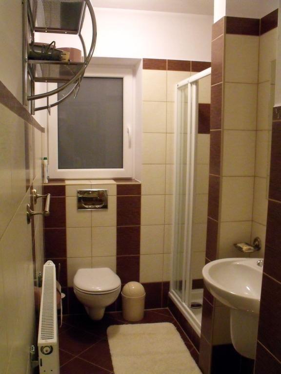 Apartamenty- Mieszkania Wakacyjne Czarna Gora Ruang foto