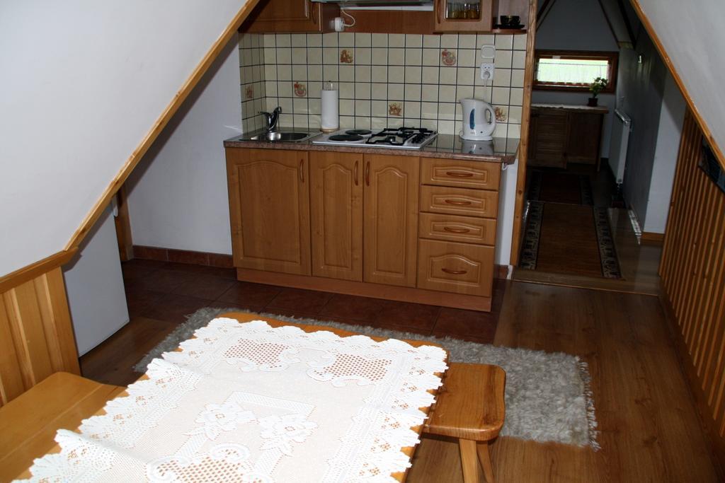 Apartamenty- Mieszkania Wakacyjne Czarna Gora Ruang foto