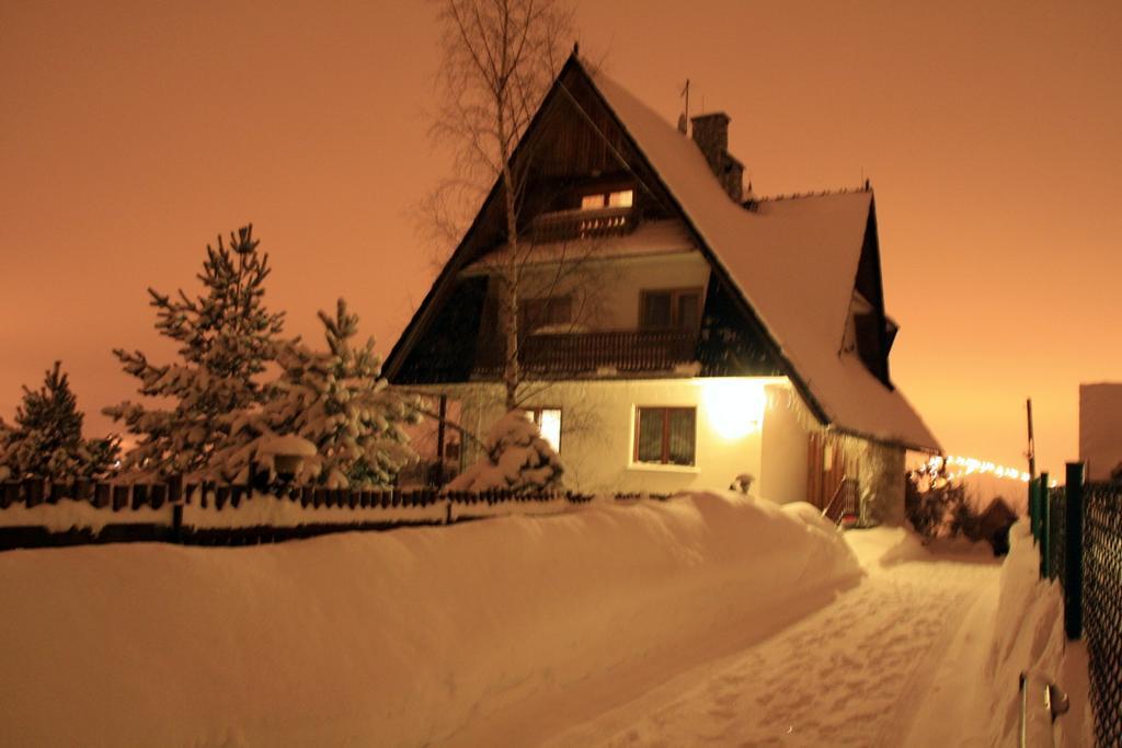 Apartamenty- Mieszkania Wakacyjne Czarna Gora Ruang foto